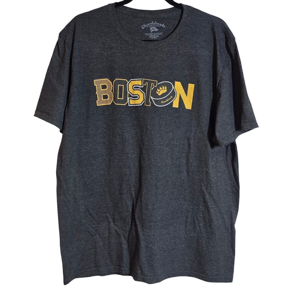 Chowdaheadz Boston Graphic Tee Spell Out
Dark Gray Mens Size Large Massachusetts